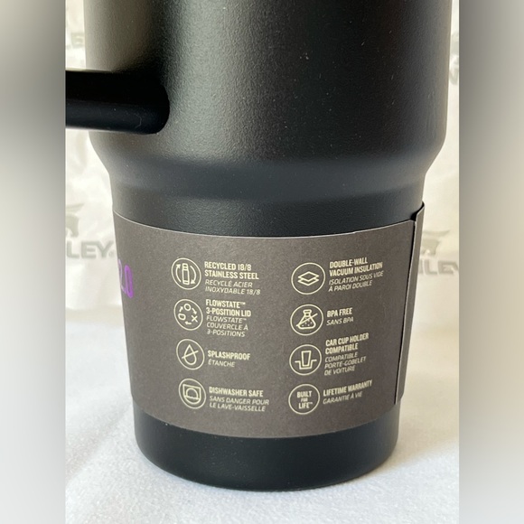 STANLEY The Black Chroma Quencher H2.0 FlowState Tumbler 30 oz - Picture 7 of 13